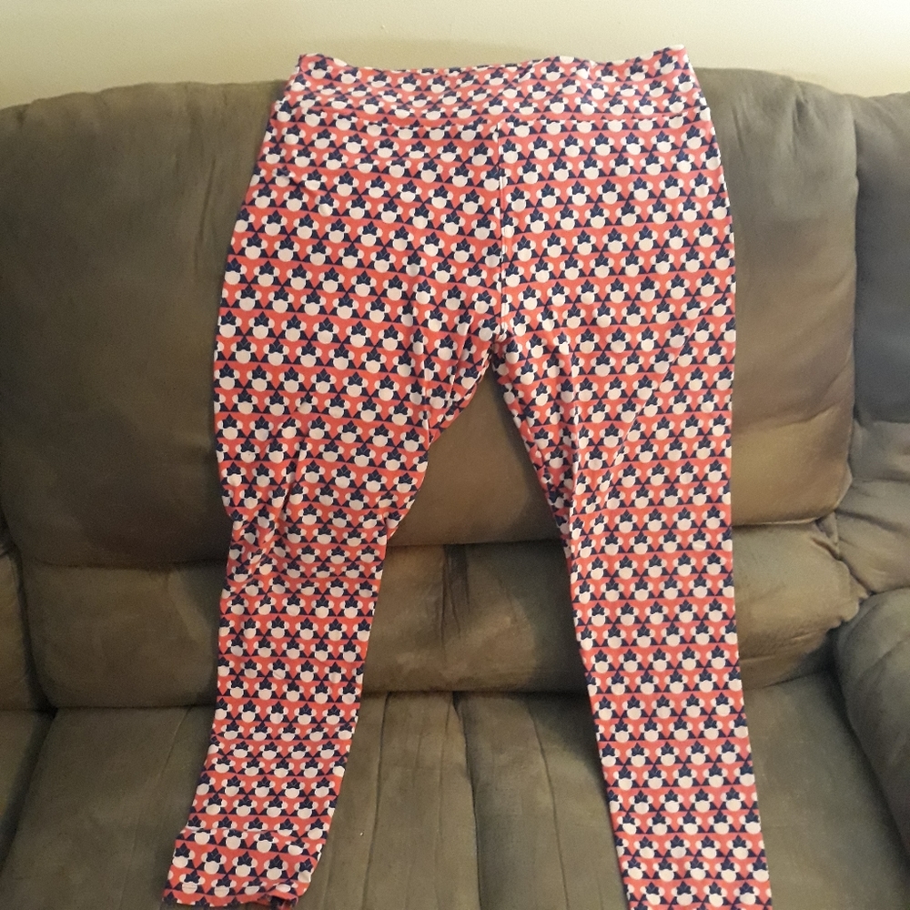Disney LuLa Roe legging - Picture 2 of 3